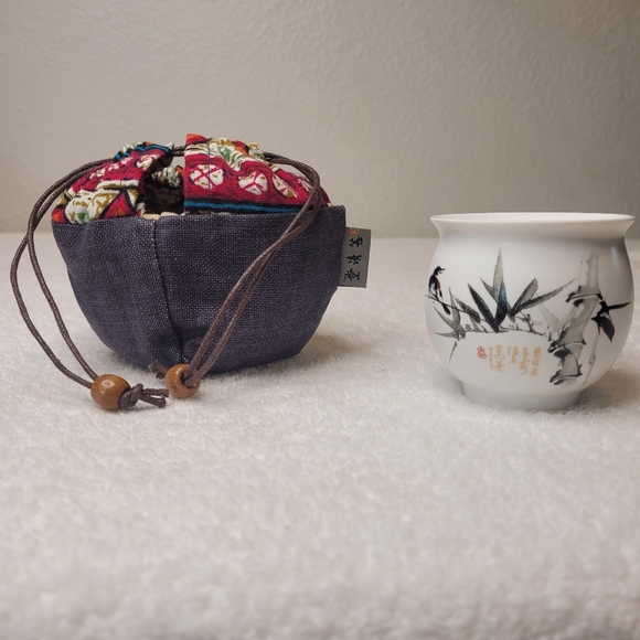Oriental portable tea cup and cup caddy sakè cup - Picture 1 of 6